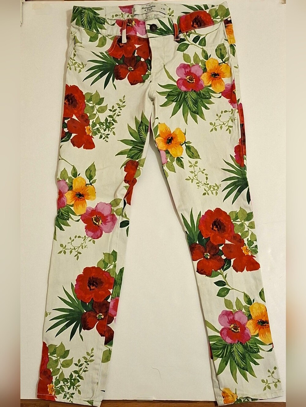 Abercrombie & Fitch Floral Skinny Jeans Size 2/26